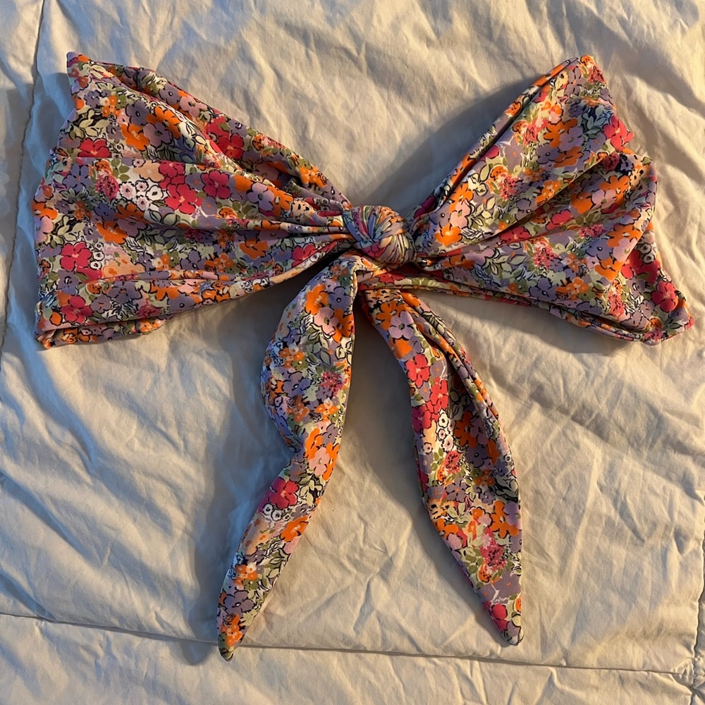 Skatie Floral Bikini Top in Pink, Orange, Purple